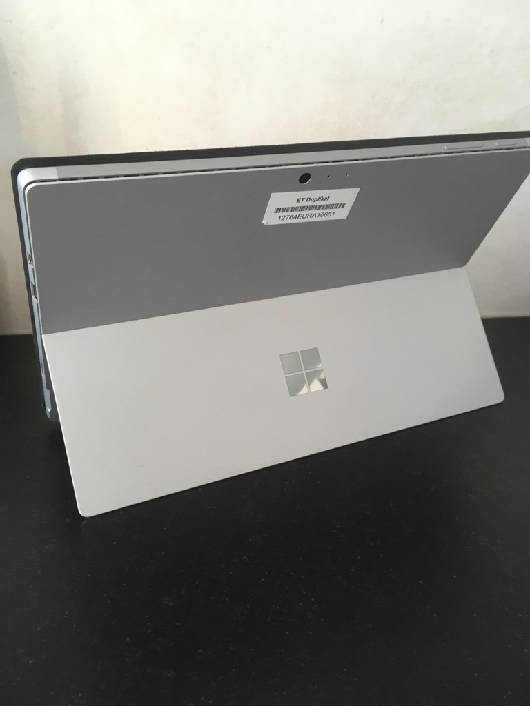 Microsoft Surface Pro 5 i5 Win10 8GB RAM 256 GB SSD inkl Tastatur